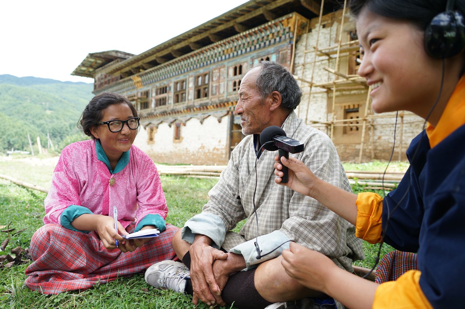 Photojournalism for Multimedia Storytelling Workshop in Bumthang